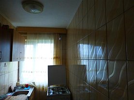 Apartament de închiriat 2 camere în Bacau, Zimbru