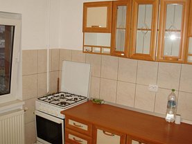 Apartament de vânzare 2 camere în Buzau, Contactoare