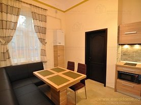 Apartament de vânzare 3 camere în Brasov, Centrul Istoric