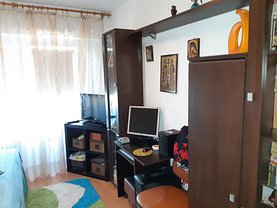 Apartament de vânzare 3 camere în Constanta, Casa de Cultura