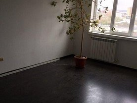 Apartament de vânzare 3 camere în Tulcea, Central