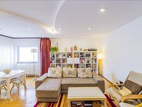 Apartament de vânzare sau de închiriat 3 camere în Brasov, Vlahuta