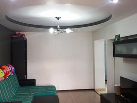 Apartament de vânzare 4 camere în Targu-Jiu, 9 Mai