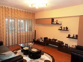 Apartament de închiriat 3 camere în Targu-Jiu, Central