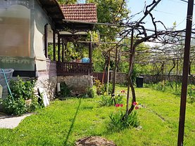 Casa 3 camere în Targu-Jiu, Central