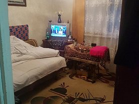 Apartament de vânzare 3 camere în Suceava, Burdujeni