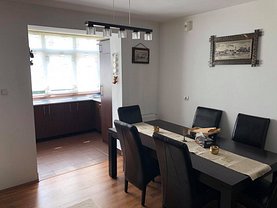 Apartament de vânzare 3 camere în Zalau, Central