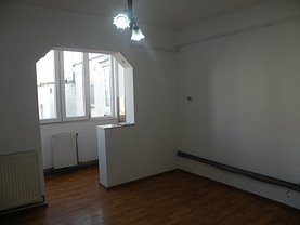 Apartament de vânzare 2 camere în Zalau, Central