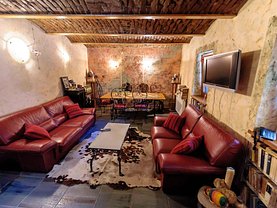 Apartament de vânzare 3 camere în Arad, Central