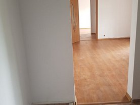 Apartament de vânzare 2 camere în Resita, Micro III
