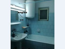 Apartament de vânzare 3 camere în Tulcea, E3