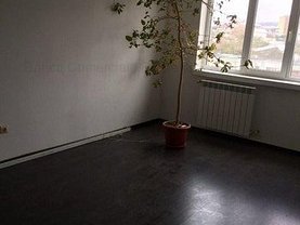 Apartament de vânzare 3 camere în Tulcea, Central