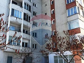 Apartament de vânzare 3 camere în Bistrita, Central