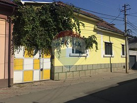 Casa 8 camere în Bistrita, Central