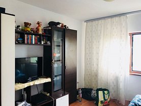 Apartament de vânzare 3 camere în Galati, Micro 21
