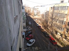 Apartament de vânzare 3 camere în Calarasi, Orizont