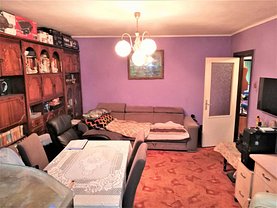 Apartament de vânzare 3 camere în Oradea, Cantemir