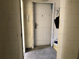 Apartament de vânzare 3 camere în Tulcea, Vest