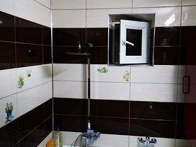 Apartament de vânzare 3 camere în Buzau, Unirii Sud