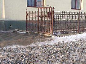 Casa 6 camere în Bistrita, Central