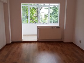 Apartament de vânzare 2 camere în Bacau, Energiei