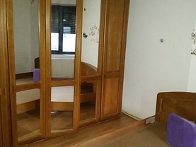 Apartament de vânzare 2 camere în Bacau, Stefan cel Mare