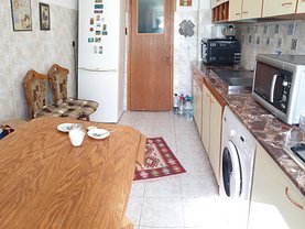 Apartament de închiriat 2 camere în Bacau, Nord