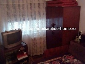 Apartament de vânzare 3 camere în Botosani, Central