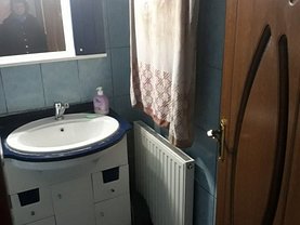 Apartament de închiriat 3 camere în Targoviste, Ultracentral