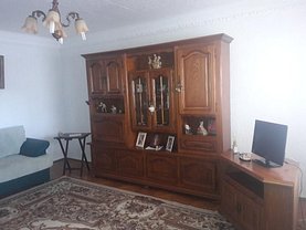 Apartament de vânzare 4 camere în Buzau, Sud-Vest