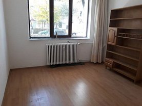 Garsonieră de vânzare în Brasov, Tractorul