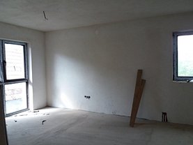 Apartament de vânzare 3 camere în Sibiu, Calea Poplacii