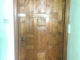 Apartament de vânzare 4 camere în Alexandria, Central