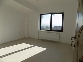 Apartament de vânzare 2 camere în Iasi, Cug