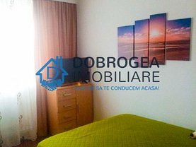 Apartament de vânzare sau de închiriat 3 camere în Tulcea, Central