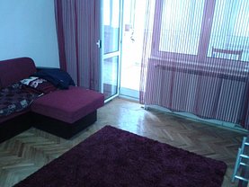 Apartament de vânzare 3 camere în Deva, Gojdu