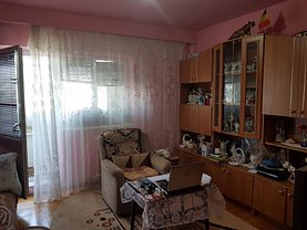 Apartament de vânzare 3 camere în Deva, Dorobanti