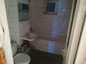 Apartament de vânzare 2 camere în Bistrita, Sud