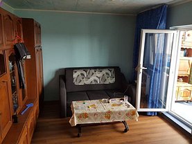 Garsonieră de vânzare în Arad, Confectii