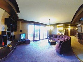 Apartament de vânzare 4 camere în Brasov, Aurel Vlaicu