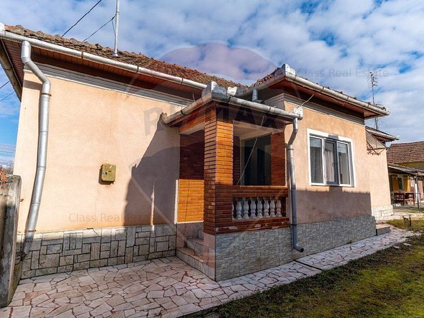 Casa Vila Cu Camere De Vanzare Barcea Mica Jud Hunedoara Casa