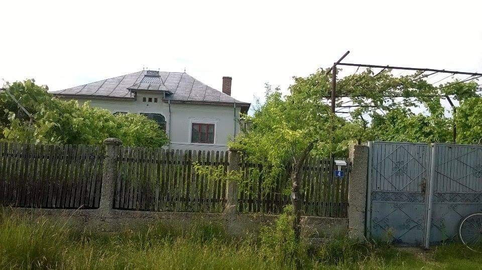 Casa De Vinzare Livada Pruni Bolta Vie Casa Este Din Caramida Casa