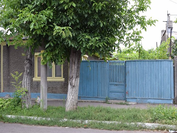 De Vanzare Casa Gradina Str Razboieni Nr Galati Casa Vila