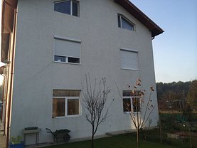 Apartament de vânzare 3 camere în Bolintin-Deal