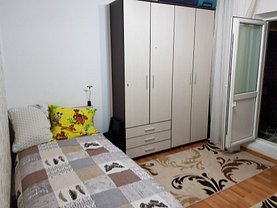 Apartament de vânzare 3 camere în Buzau, Brosteni