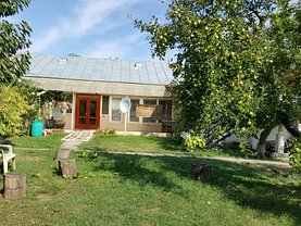 Apartament de vânzare 6 camere în Rebricea