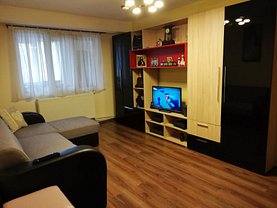 Apartament de vânzare 3 camere în Botosani, Central