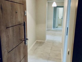 Apartament de vânzare 3 camere în Oradea, Calea Aradului