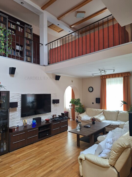 Casa ultracentrala