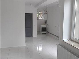 Casa de închiriat 3 camere, în Oradea, zona Iosia